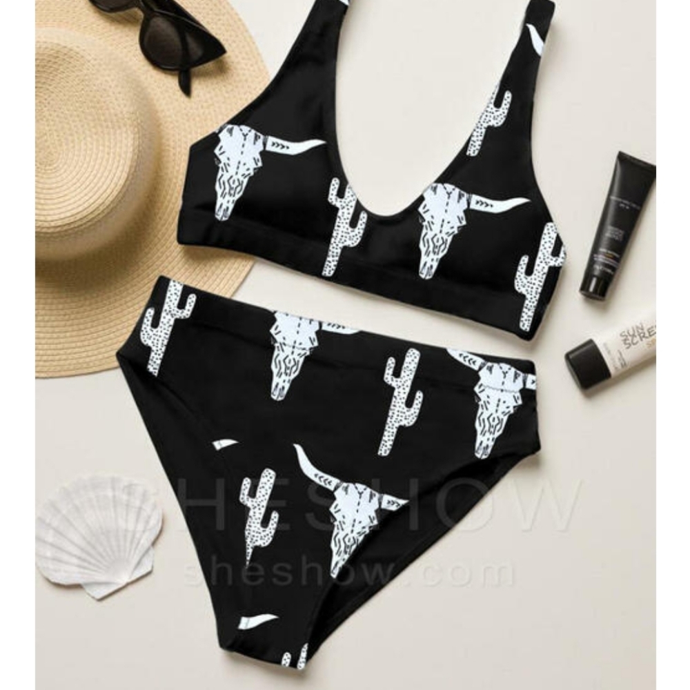 *NWT* Western Boho Two Piece Bathing Suit